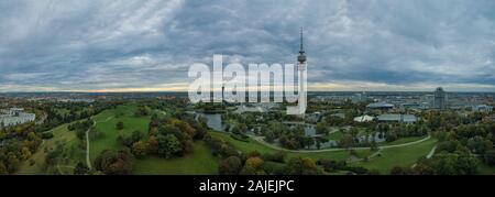 Luftaufnahme der Olympiapark in München Stockfoto