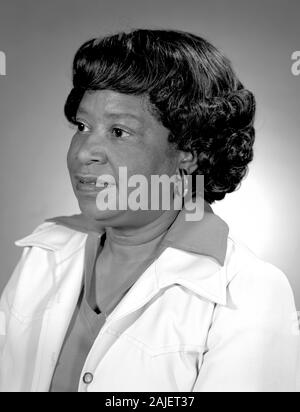 Mary Jackson (1921-2005), US-amerikanischer Mathematiker und Luft- und Raumfahrt Ingenieur, der im Jahre 1958 wurde der erste afrikanische amerikanische Ingenieurin zu Arbeiten an der Nationalen Luft- und Raumfahrtbehörde (NASA). Jackson war, zusammen mit Katherine Johnson und Dorothy Vaughn, als eines der 'Human Computer im Film versteckte Zahlen. Stockfoto