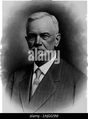 Geschichte des Nemaha County, Kansas. in der Nähe von Albany, Nemaha County. Theyhave 1.200 Hektar Land eingezäunt, davon 300 auf Mais gepflanzt, ausgleichswelleneinheit ist Weide. Sie haben 700 Rinder, 500 Schweine und nach oben. Sie denken zu Illinois Kansas weit besser für Lager - anheben. Ihre Farm ist die Beste, die wir - sah, und durch die Art und Weise, in whichthey leiten Ihre Fragen, Sie canriot Hilfe prosperierenden. Wir enjoyedtheir herzliche Gastfreundschaft sehr. In der Tat, wir genossen unsere Besuche, wo immer wir waren, so dass wir versucht sein anothervacation in Kansas irgendwann zu verbringen. Wir haben großzügige, warme Er Stockfoto