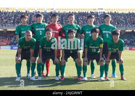 Shohei High School Mannschaft Gruppe Line-up, Januar 3, 2020 - Fußball: 98th All Japan High School Soccer Turnier 3. Runde zwischen Kokugakuin Kugayama 0-1 Shohei High School bei urawa "Komaba Stadion in Saitama, Japan Credit: LBA SPORT/Alamy leben Nachrichten Stockfoto