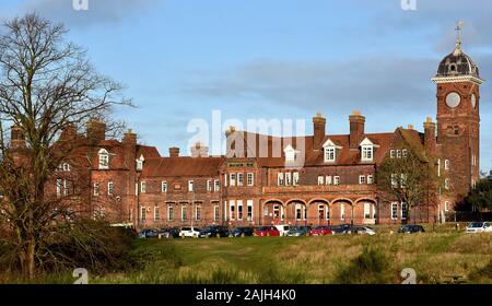 Britannia Kasernen, an Mousehold Heide, die als regimental Home für das Royal Norfolk Regiment zwischen 1885 und 1887 diente, ist jetzt aber unbenutzt und überlebt als Teil der HMP Norwich, Norwich, Norfolk. PA-Foto. Bild Datum: Freitag, 3. Januar 2020. Photo Credit: Nick Ansell/PA-Kabel Stockfoto