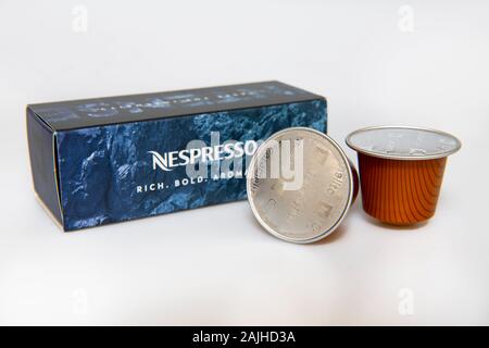 Essen Nespresso Kaffeepads Einzelnutzung Stockfoto