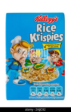 Schachtel mit Kellogg's Rice Krispies Cerealien, Frühstückszerealien isoliert auf weißem Hintergrund - Kelloggs Cerealien Kellogg Cerealien Stockfoto