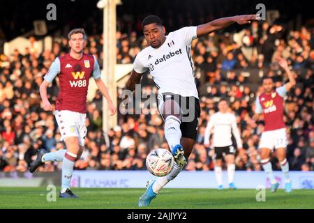 LONDON, ENGLAND - Januar 4, 2020: Ivan Cavaleiro von fulham dargestellt während der FA Cup 2019/20 dritte runde Spiel zwischen FC Fulham und Aston Villa FC im Craven Cottage. Stockfoto