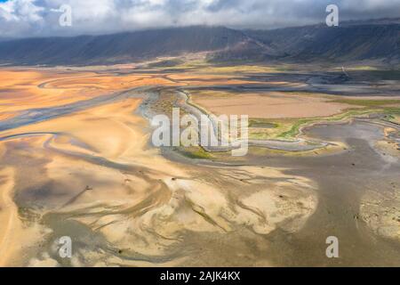 Luftaufnahme von Raudasandur Strand an der Westfjorde Islands Stockfoto