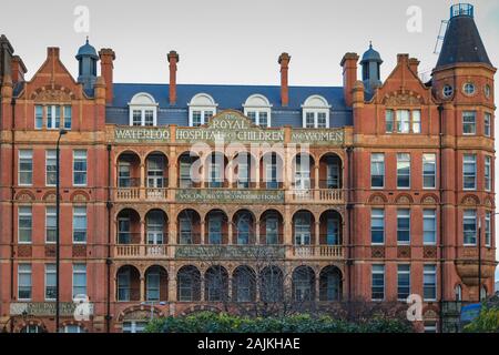 Die ehemalige königliche Waterloo Krankenhaus für Kinder und Frauen, viktorianischen Gebäude außen, Waterloo Road, London, UK Stockfoto