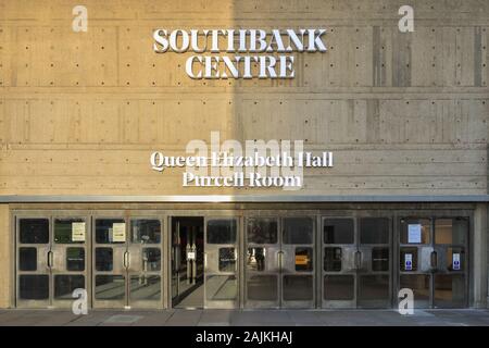 Außen an der Southbank Centre Queen Elizabeth Purcell Room, London, UK Stockfoto