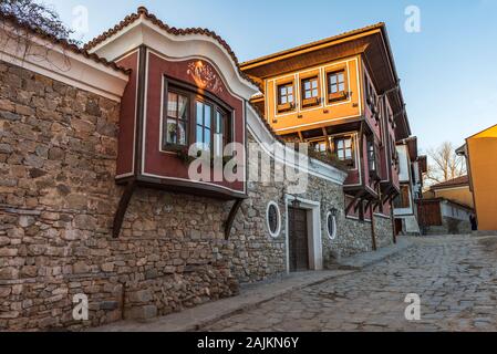 Haus aus der Zeit der Bulgarischen Wiedergeburt in der Altstadt von Plovdiv, der Europäischen Kulturhauptstadt, Bulgarien, Europa Stockfoto