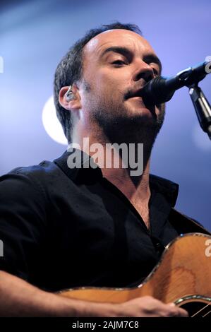 Mailand, Italien, 22. Februar 2010, live Konzert der Dave Matthews Band im "PalaSharp': Der Sänger und Gitarrist Dave Matthews Band während des Konzerts Stockfoto