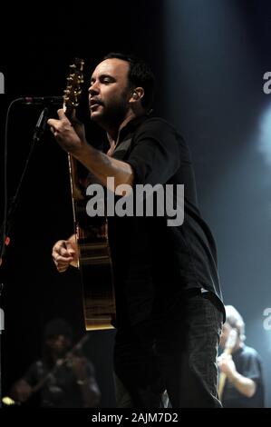 Mailand, Italien, 22. Februar 2010, live Konzert der Dave Matthews Band im "PalaSharp': Der Sänger und Gitarrist Dave Matthews Band während des Konzerts Stockfoto