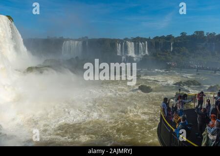 Iguacu Wasserfälle, Brasilianische Seite, Parque National Iguacu, Rio Grande do Sul, Brasilien, Lateinamerika tun Stockfoto