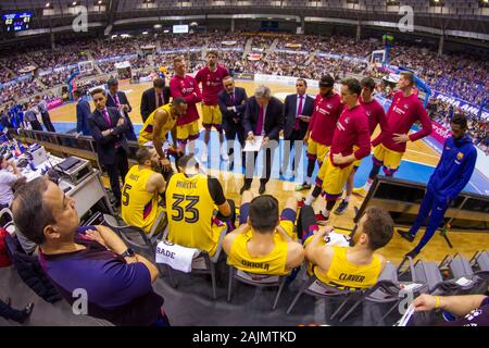 Burgos, Spanien. 04 Jan, 2020. FC Barcelona Spieler während FC Barcelona Sieg über San Pablo Burgos (80 - 82) in Liga Endesa regular season Spiel (Tag 16) in Burgos (Spanien) im Kolosseum Burgos gefeiert. 4. Januar 2020 (Foto von Juan Carlos García Mate/Pacific Press) Quelle: Pacific Press Agency/Alamy leben Nachrichten Stockfoto