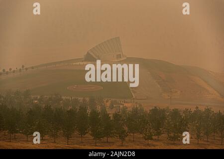 Bushfire Rauch am National Arboretum, Canberra Stockfoto