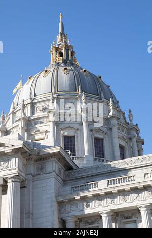 Fassade des Rathauses in San Francisco, USA Stockfoto