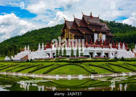 Ho Kham Luang Pavillon Royal Park Rajapruek in Chiang Mai, Thailand Stockfoto