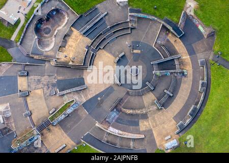 Hanley Forest Park, Stoke on Trent, Blick Auf Den zentralen Waldpark, Central Forest Park, Hanley Park, Plaza Skatepark in der Stadt Stockfoto