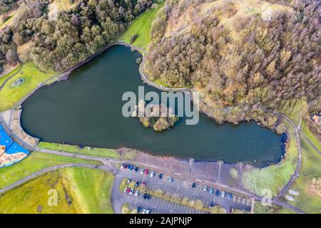 Luftaufnahme des Hanley Forest Park, Central Forest Park, Hanley Park, großer Park und Waldgebiet in Stoke on Trent Staffordshire, Angelsee Stockfoto