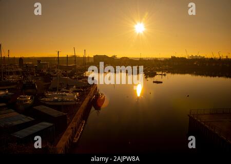 Sonnenaufgang in North Shields Marina Stockfoto