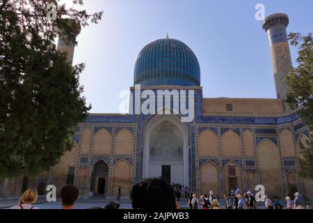 26. September 2019 - Samarkand, Usbekistan: Gur-e Amir Mausoleum auf der Seidenstraße Stockfoto