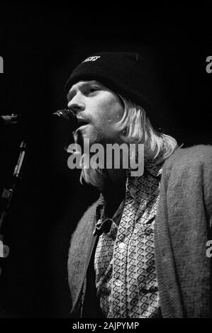 Mailand Italien, 25.02.1994: Kurt Cobain Sänger und Gitarrist von Nirvana während des Live-Konzerts im Palatrussardi Stockfoto