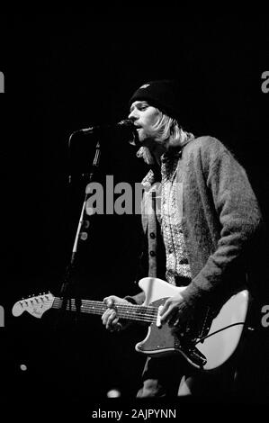 Mailand Italien, 25.02.1994: Kurt Cobain Sänger und Gitarrist von Nirvana während des Live-Konzerts im Palatrussardi Stockfoto