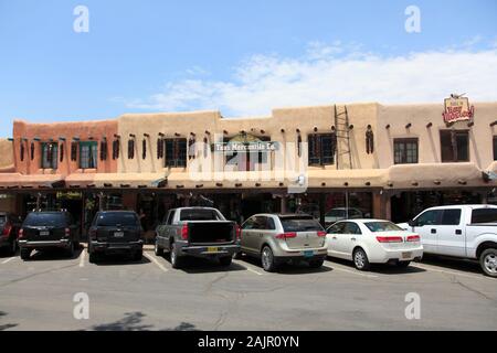 Taos Mercantile, Taos Plaza, Historic District, Taos, New Mexico, USA Stockfoto