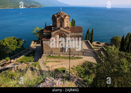 Schönen Blick auf Saint John bei Kaneo, mazedonisch-orthodoxen Kirche, Ohrid, Republik Nördlich Mazedonien Stockfoto