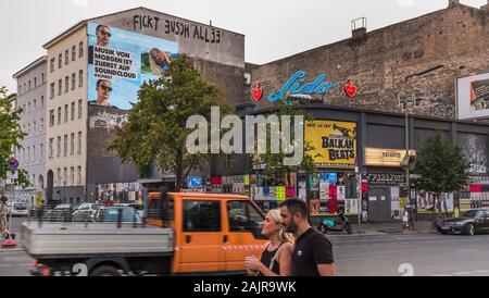 Street Scene vor Veranstaltungsort Lido Stockfoto