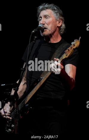 Milano Italien 04/01/2011: Live Konzert von Roger Waters auf dem Forum von Assago, die Mauer Tour 2010/2011 Stockfoto