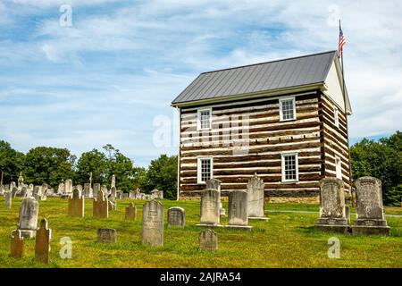 Old Log Church, 343 Friedhof Straße, Schellsburg, PA Stockfoto