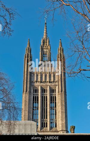 ABERDEEN CITY SCHOTTLAND DIE IKONISCHEN MITCHELL TOWER AM MARISCHAL COLLEGE Stockfoto