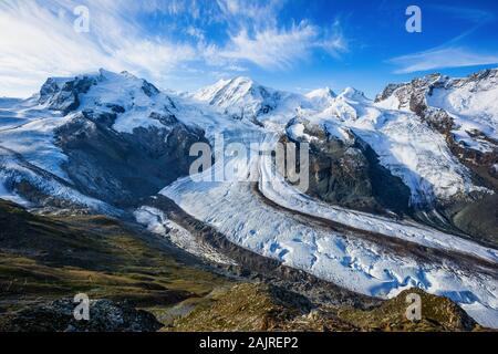 Zermatt, Schweiz. Gornergletscher und Monte Rosa vom Gornergrat. Stockfoto