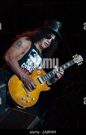 Mailand Italien vom 28. Juli 2011, Live Konzert von Slash in der Arena Civica: Schrägstrich während des Konzerts Stockfoto
