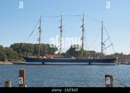 Die Viermastbark Passat, jetzt ein Museum Schiff in Travemünde in der Nähe von Lübeck Stockfoto