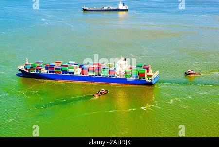 Luftaufnahme von Bayonne Containerschiff reflex Stockfoto