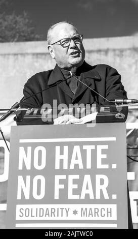 Brooklyn, NY, USA - 01/05/2020: Kardinal Dolan nimmt an keinen Hass. Keine Angst. Solidarität März im Columbus Park, Cadman Plaza Stockfoto