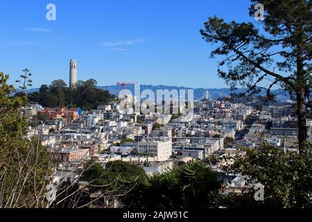 Coit Tower, Telegraph Hill, North Beach von Russian Hill, San Francisco, Kalifornien Stockfoto