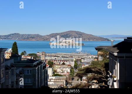 Alcatraz von Russian Hill, San Francisco, Kalifornien Stockfoto