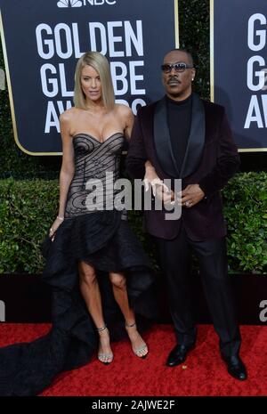 Beverly Hills, Vereinigte Staaten. 05 Jan, 2020. Paige Butcher und Eddie Murphy nehmen an der 77. jährlichen Golden Globe Awards, die Ehrung der besten im Film und im US-amerikanischen Fernsehen von 2020 im Beverly Hilton Hotel in Beverly Hills, Kalifornien am Sonntag, 5. Januar 2020. Foto von Jim Ruymen/UPI Quelle: UPI/Alamy leben Nachrichten Stockfoto