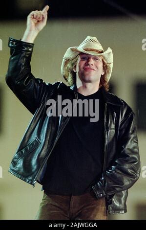 Mantova Italien, 31/05/1997 Festivalbar an der Piazza Sordello: Bon Jovi Stockfoto