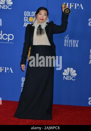 Los Angeles, USA. 05 Jan, 2020. Awkwafina045 stellt in der Presse mit Auszeichnungen auf der 77. jährlichen Golden Globe Awards im Beverly Hilton Hotel am 05. Januar in Beverly Hills, Kalifornien 2020. Credit: Tsuni/USA/Alamy leben Nachrichten Stockfoto