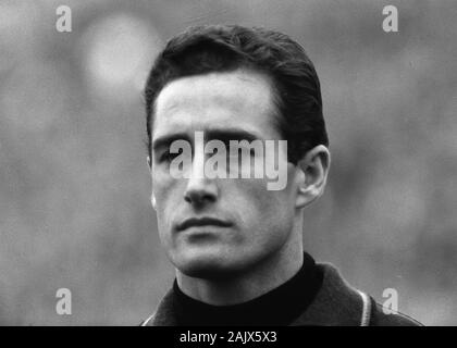 London, Deutschland. 06 Jan, 2020. torwart Legende Hans TILKOWSKI im Alter von 84 vorbei, Archiv Foto; nationale Spieler goalwart Hans TILKOWSKI, Fußball, Porträt, Porträt, Deutsche Fußball-Nationalmannschaft, 09.10.1965. | Verwendung der weltweiten Kredit: dpa/Alamy leben Nachrichten Stockfoto