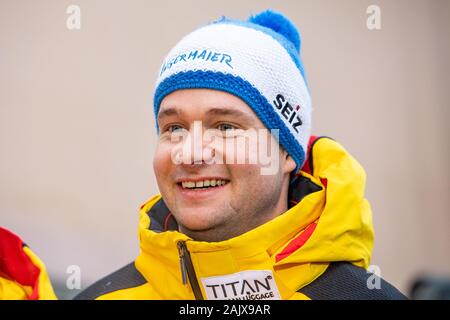 Johannes LOCHNER (GER) glücklich ist, Jubel, Jubel, Jubeln, Freude, Jubel, Feiern, Brustbild, BMW IBSF World Cup und 4-Mann Europameisterschaften am 4. Januar, 2020 in Winterberg/Deutschland. Â | Verwendung weltweit Stockfoto