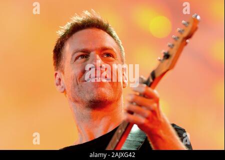 Verona Italien 09/18/2004, Arena : Bryan Adams im Konzert während der musikalischen Veranstaltung 'Festivalbar 2004'. Stockfoto