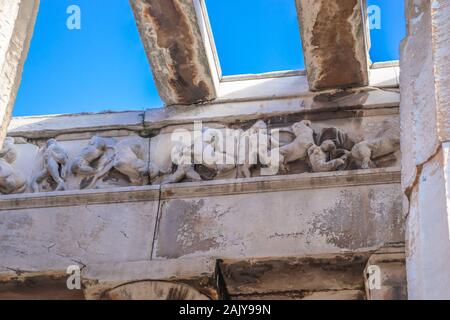 Der Tempel des Hephaistos oder hephaisteion oder früher als Theseion eine gut erhaltene Griechische Tempel. Es handelt sich um einen dorischen Peripteral-tempel und befindet sich unter Stockfoto