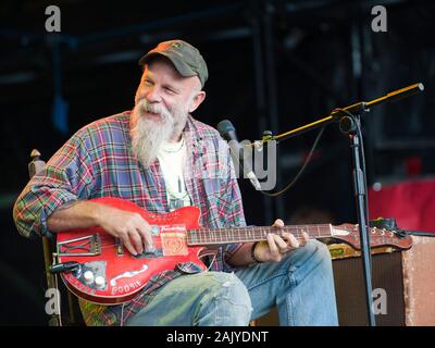 Amerikanischer bluesman, Seasick Steve im Cornbury Festival durchführen, UK am 1. Juli 2012 Stockfoto