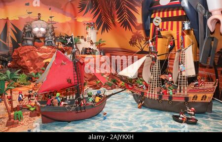 PLAYMOBIL AUSSTELLUNG IN VERSAILLES, WIE UM ZU ZEIGEN, DIE GESCHICHTE DER WELT Stockfoto