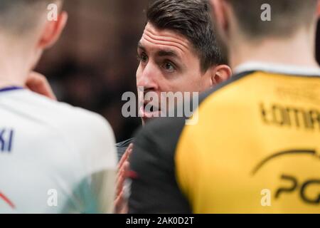 Perugia, Italien. 6 Jan, 2020. Gogol michael Mieszko (1Ã'Â° Trainer pge skra belchatow) während der Prüfung überein - Sir-Sicherheit Conad Perugia vs Skra Belchatow, Volleyball Test Match in Perugia, Italien, 06 Januar 2020 - LPS/Loris Cerquiglini Credit: Loris Cerquiglini/LPS/ZUMA Draht/Alamy leben Nachrichten Stockfoto