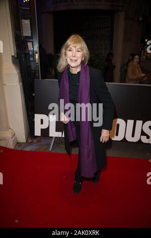 Gesehen am roten Teppich für den Cyrano de Bergerac Drücken Sie die Taste Nacht. Playhouse Theatre Northumberland Avenue. London 06.12.19 Mit: Susan Hampshire Wo: London, Großbritannien Wann: 06 Dec 2019 Credit: WENN.com Stockfoto