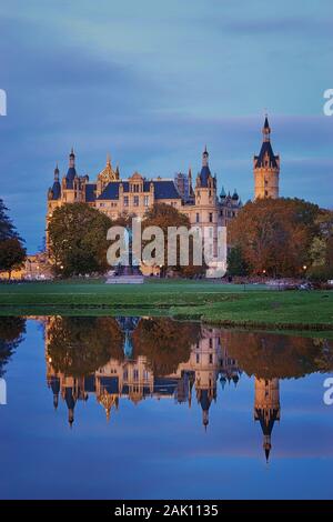 Schloss Schwerin in Schwerin die Hauptstadt von Mecklenburg-Vorpommern. Deutschland Stockfoto